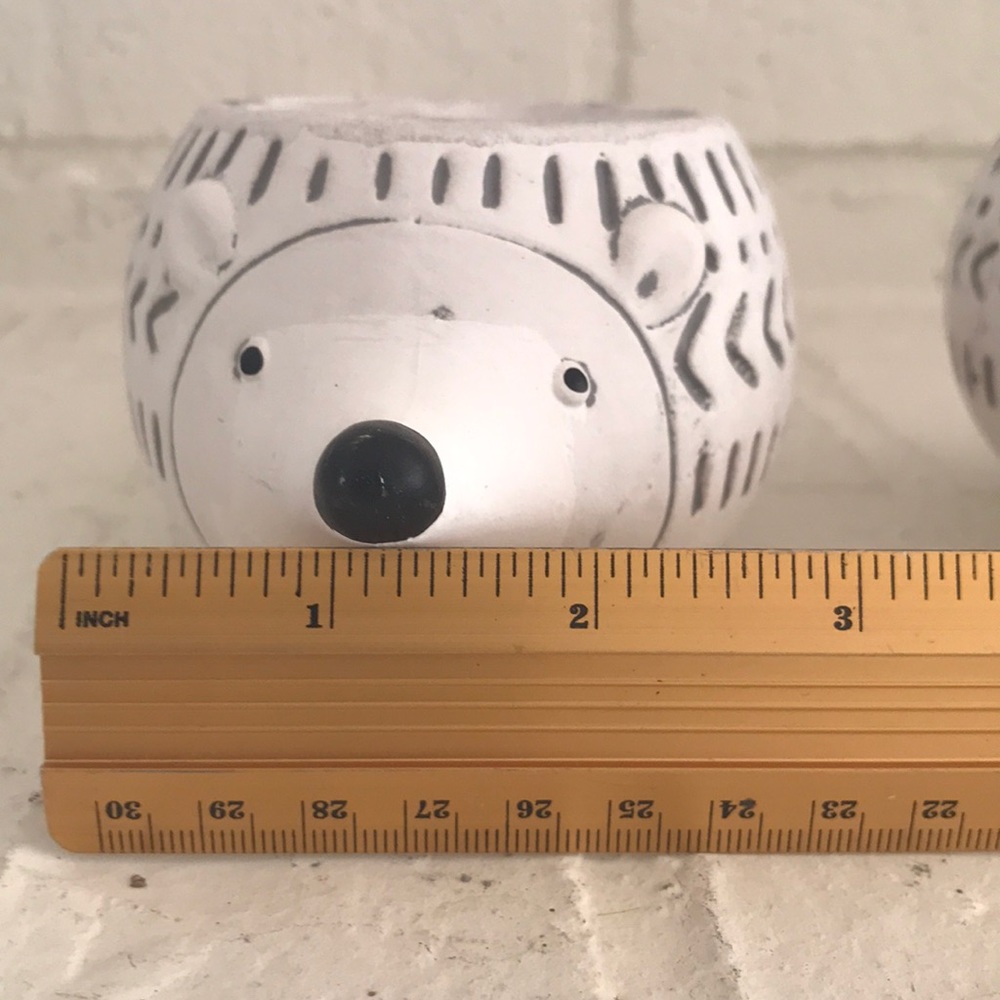 Set of 2 Porcupine Planters NWOT - Picture 12 of 13
